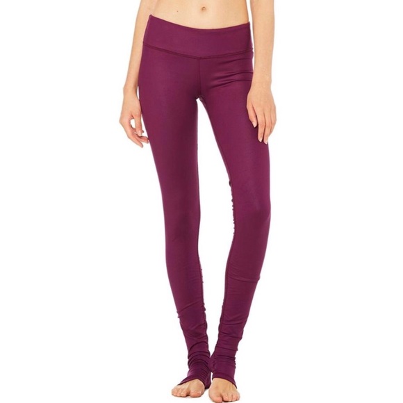 ALO Yoga Pants - Alo Berry Glossy Idol  Leggings in size S